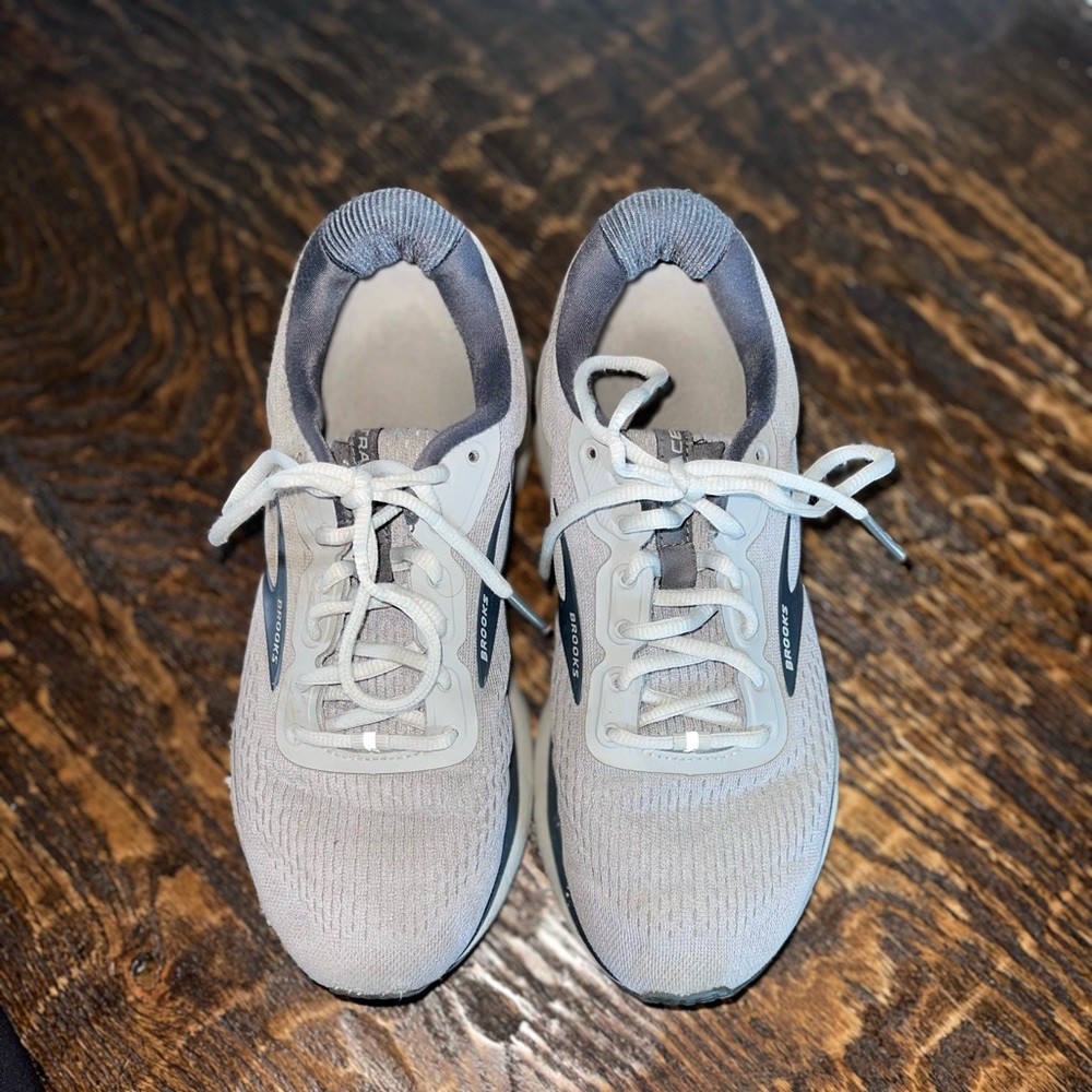 Brooks Men's Trace size 7